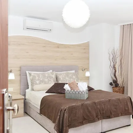 Apartments Maritea Vodice Exterior photo