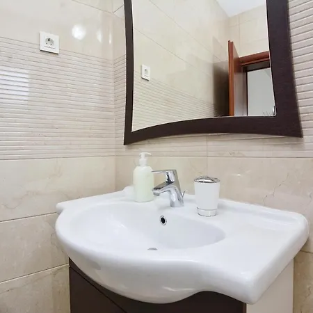 Apartments Maritea Vodice Exterior photo