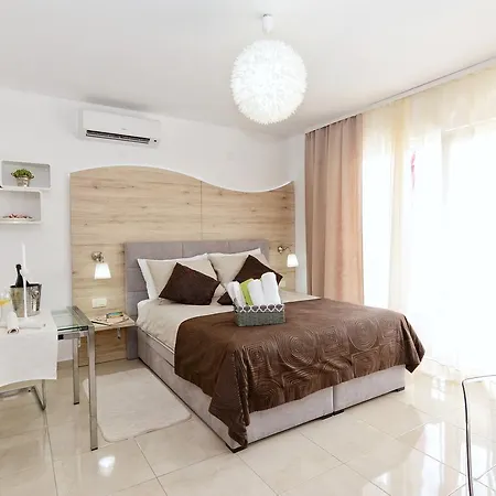 Apartments Maritea Vodice Exterior photo