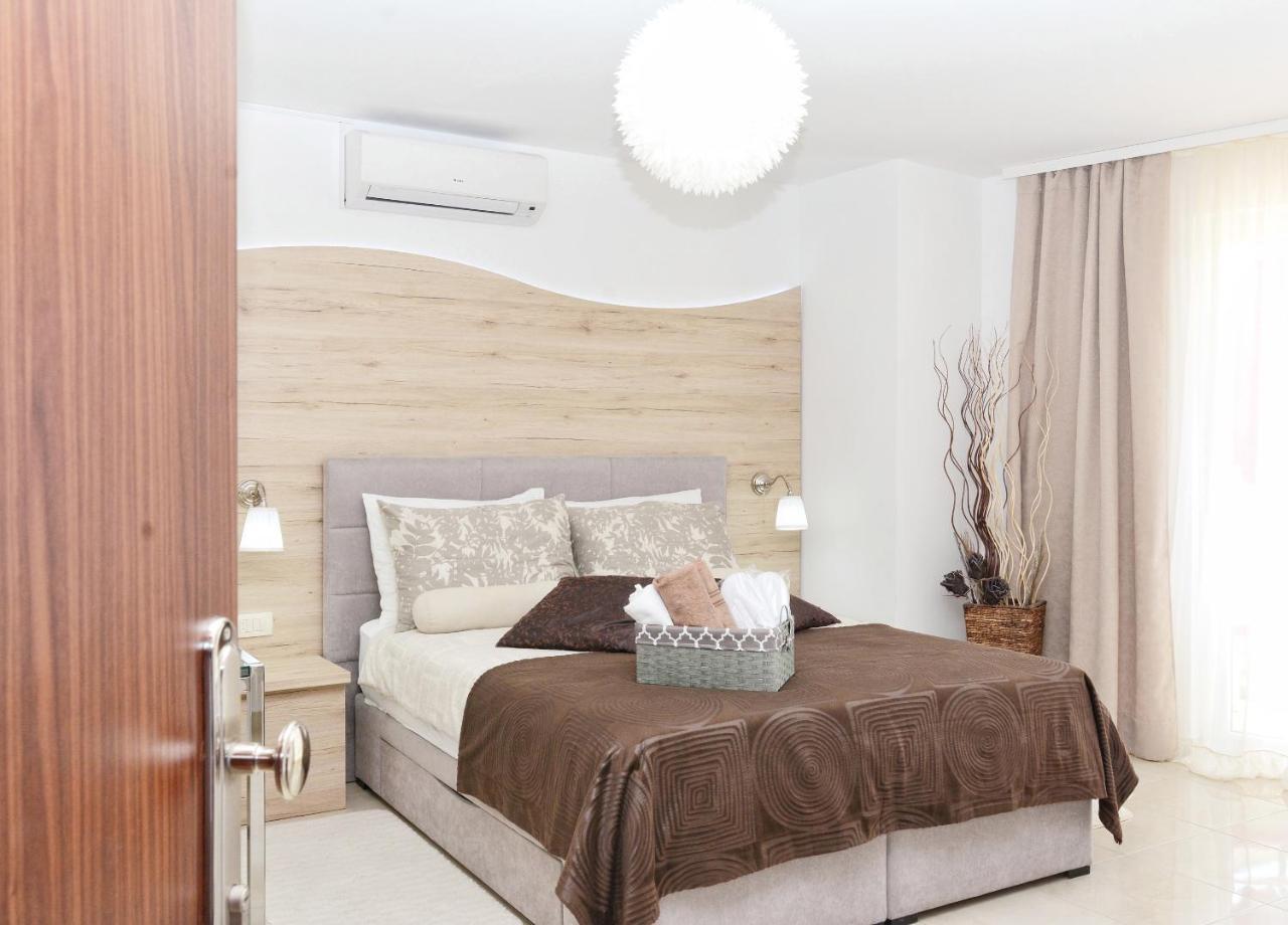 Maritea Apartment *