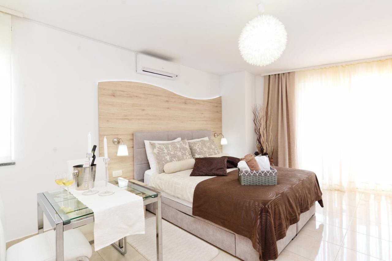Maritea Apartment